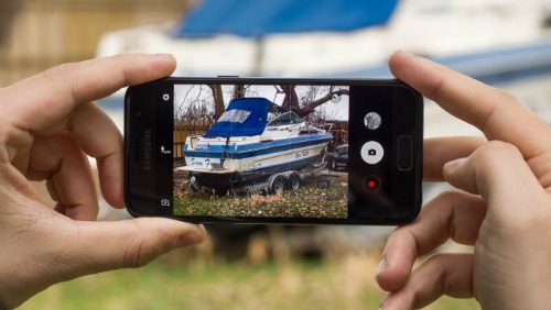 Top smartphone nhỏ gọn đáng mua nhất hiện nay - 3