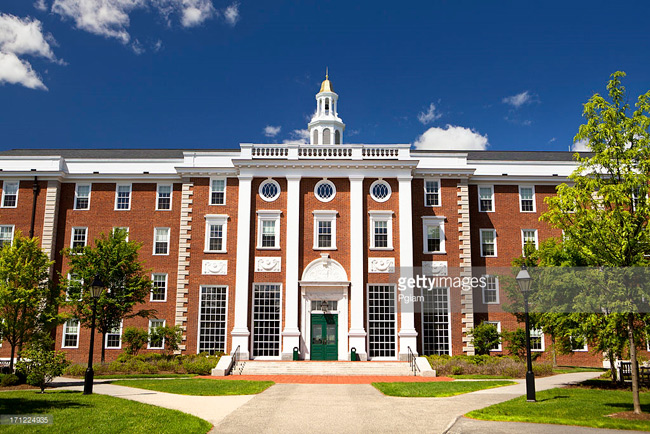 Đại học Harvard là một viện đại học nghiên cứu tư thục, thành viên của Liên đoàn Ivy, ở Cambridge, Massachusetts, Hoa Kỳ.