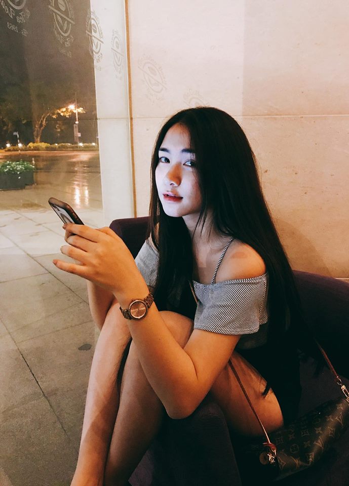 Công Phượng, Phan Thanh Bình có tiếc khi thấy tình cũ sexy gấp bội - 3