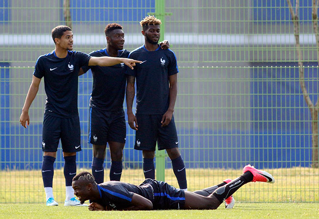 Muốn thắng U20 Việt Nam, “đàn em” của Zidane tập...tâng bóng - 8