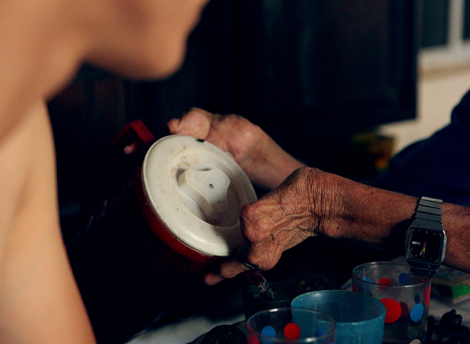 Kì lạ gia đình tay một ngón, chân như chân chim ở Hà Nam - 13