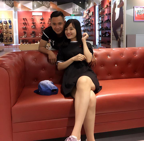 Sao trẻ U20 Việt Nam "khoe" bạn gái xinh như hot girl - 7