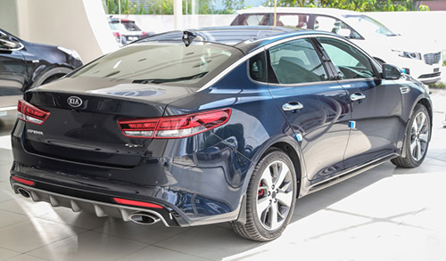 Kia Optima GT 2017 có giá 953 triệu đồng - 4
