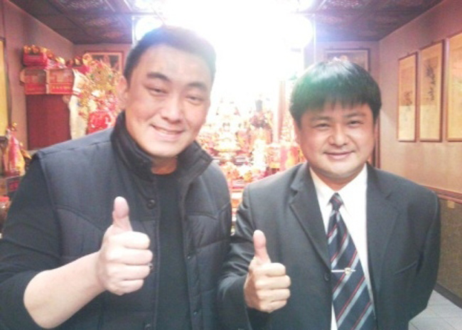 "Mã Hán" Từ Hanh (bên trái) tham gia một số phim sau Bao Thanh Thiên, trong đó tiêu biểu như phim Tình đầu khó phai - nhận giải Nam diễn viên phụ xuất sắc. Năm 2012, nam diễn viên đột ngột tuyên bố phá sản, bị chủ nợ vây đòi tiền.
