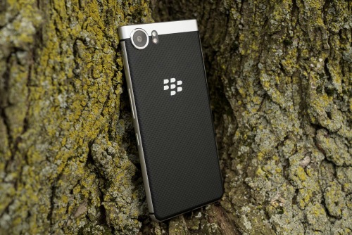 Top 10 điểm cộng trên BlackBerry KEYone - 2