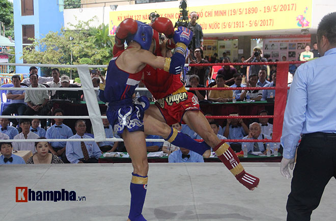 “Mưa knock-out” hút fan nữ xinh tại giải Muay Việt - 4