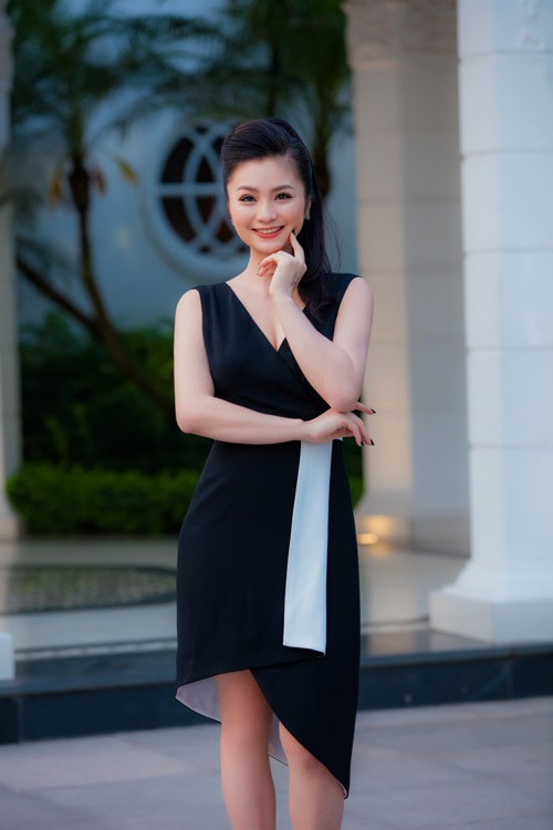 Bảo Trâm bụng bầu vẫn sexy không kém sao "Nhật ký Vàng Anh" - 6