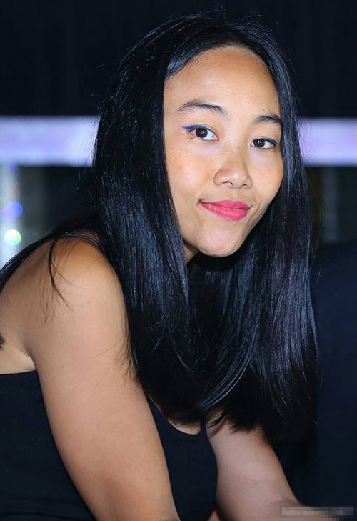 Thuê nhầm thợ trang điểm rởm, siêu sao "vừa khóc vừa la làng" - 3