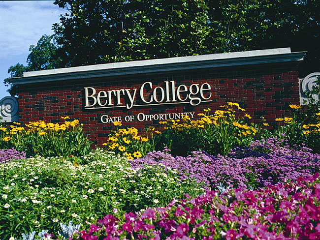 Đại học Berry thành lập năm 1902, tọa lạc tại Georgia, Mỹ.