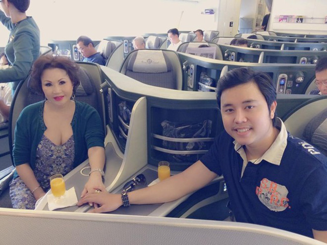 Khám phá chỗ ngồi VIP của Sơn Tùng và dàn sao hạng A trên máy bay - 11