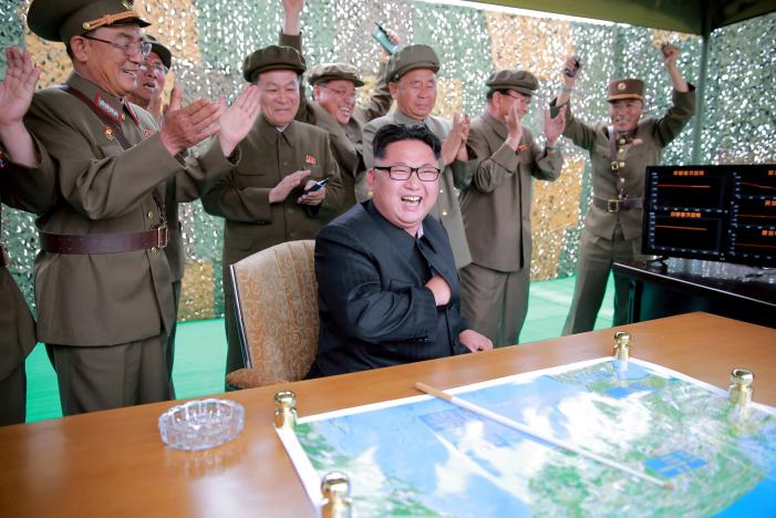 Kim Jong-un cảnh báo gửi “món quà lớn hơn” dành cho Mỹ - 1