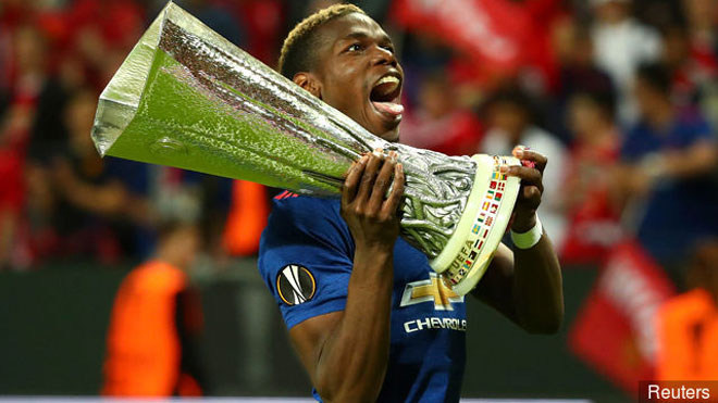 Pogba ở MU: Từ ngôi sao thích làm màu tới bom tấn đích thực - 2