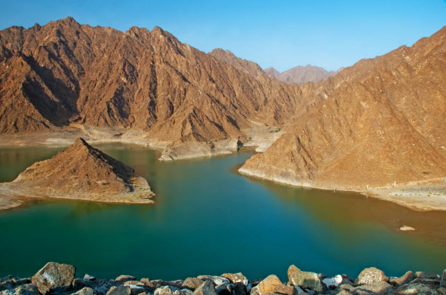 Hatta, Oman: Ngôi làng cổ nằm giữa sa mạc với hồ nước khổng lồ là nơi lý tưởng để du khách thoát khỏi không gian ngột ngạt trong những tòa nhà cao tầng ở Dubai.