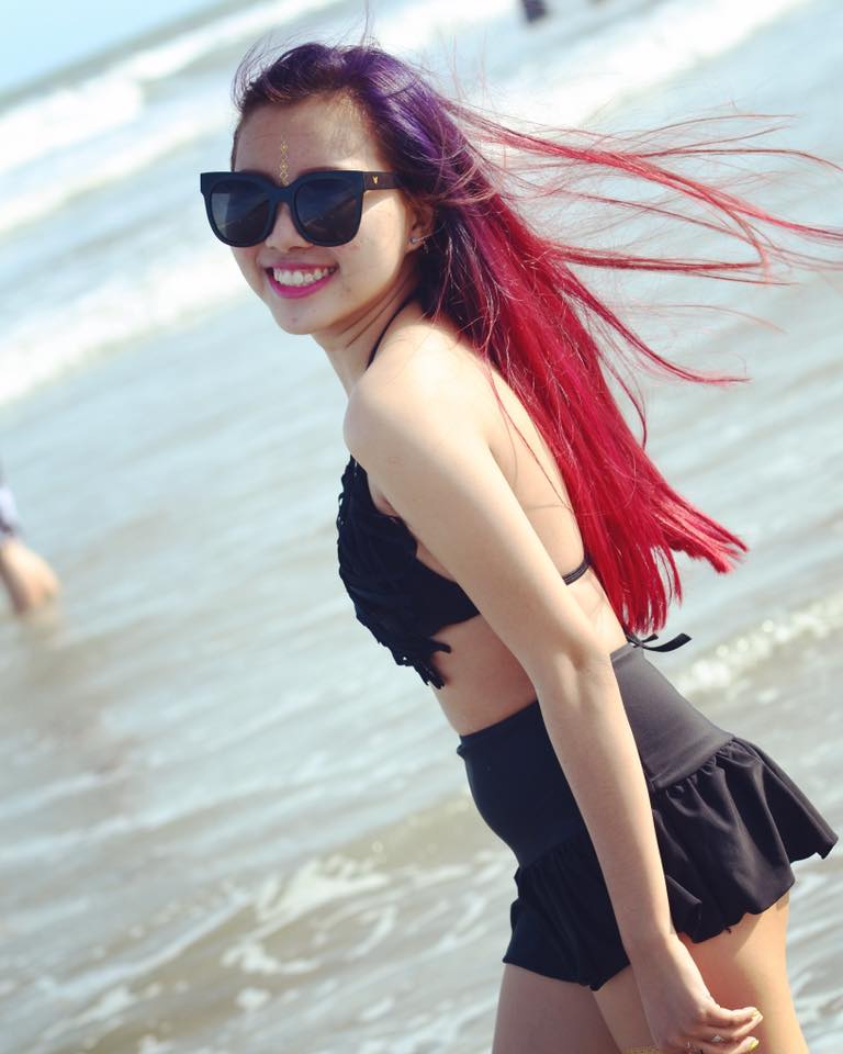 Phương Mỹ Chi "lu mờ" trước nhan sắc chị gái quá bốc lửa - 7