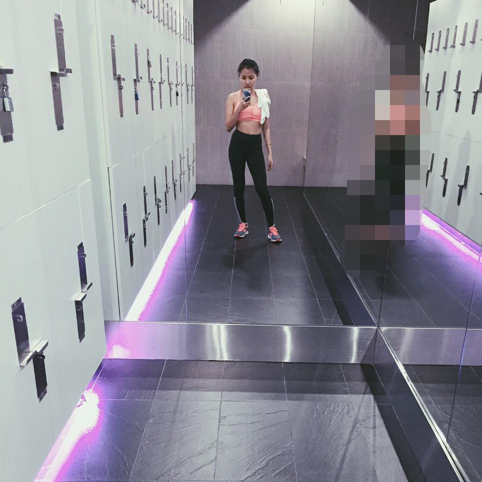 Phương Mỹ Chi "lu mờ" trước nhan sắc chị gái quá bốc lửa - 12