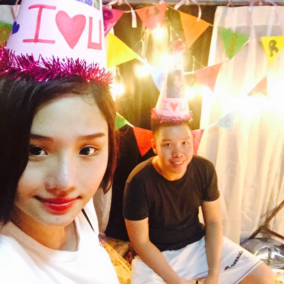 Bạn trai Thu Thảo, Tú Anh vừa đẹp vừa giàu khiến fan ghen tỵ "đỏ mắt" - 3