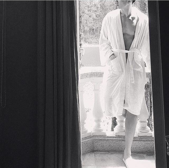 Bạn trai Thu Thảo, Tú Anh vừa đẹp vừa giàu khiến fan ghen tỵ "đỏ mắt" - 11