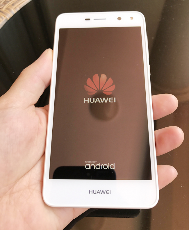Chính thức ra mắt lần đầu tiên vào đầu tháng 4 vừa qua, Huawei Y5 2017 được xem là mẫu smartphone Android giá rẻ, cấu hình ổn định của Huawei.