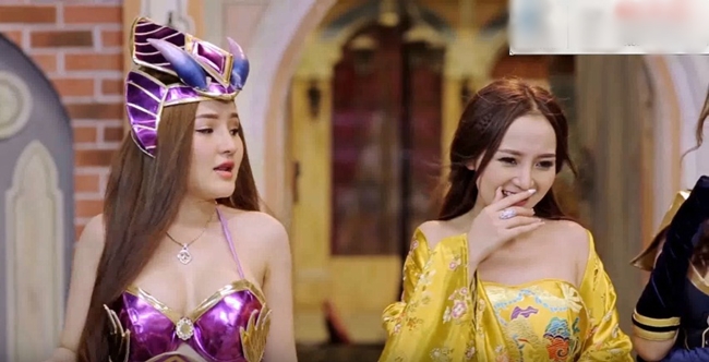 Ngân 98 khoe "cơ thể phát triển sớm", khiến mỹ nhân khác phải e dè - 5