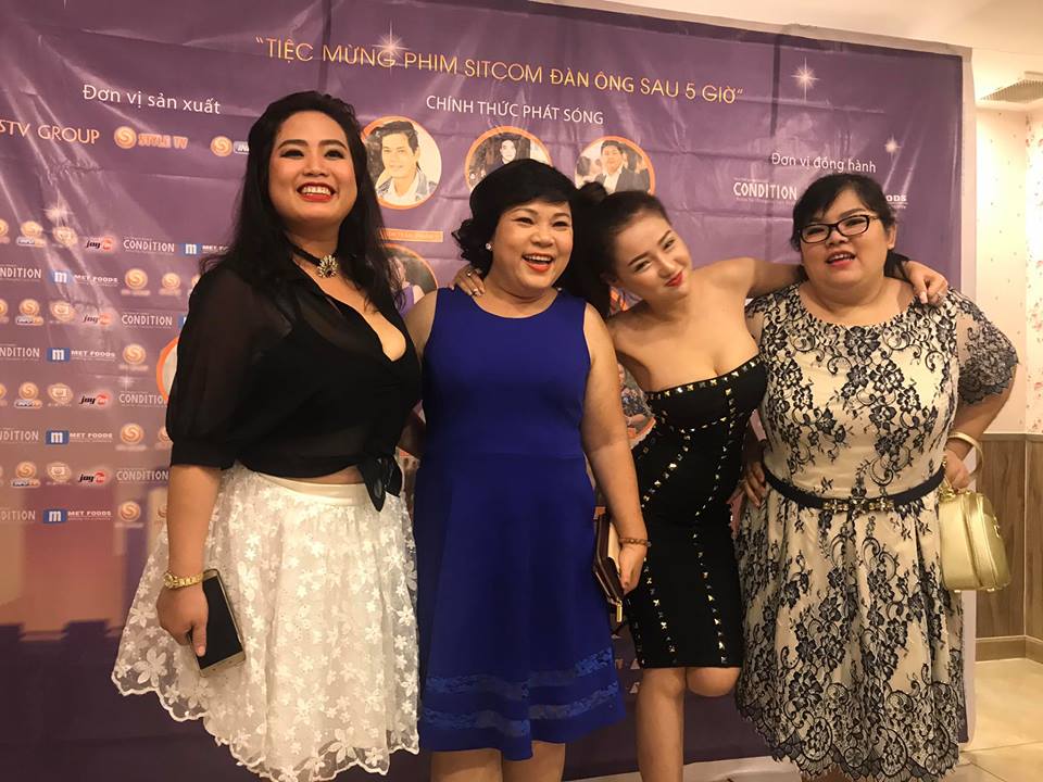 Ngân 98 khoe "cơ thể phát triển sớm", khiến mỹ nhân khác phải e dè - 7