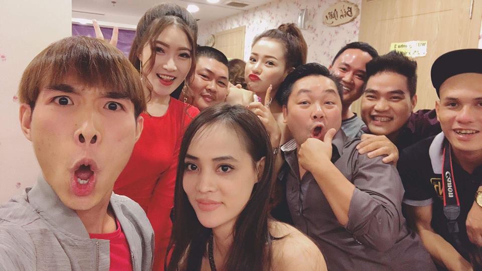 Ngân 98 khoe "cơ thể phát triển sớm", khiến mỹ nhân khác phải e dè - 8