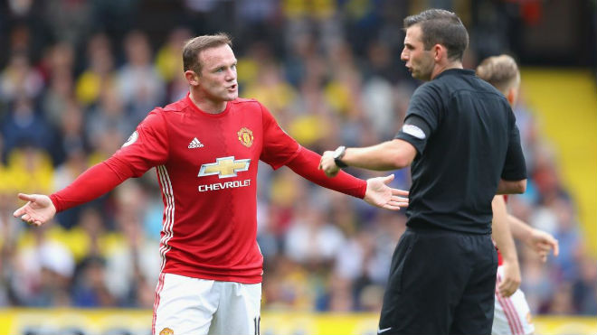 MU thay đội trưởng: Mourinho đuổi Rooney vì Pogba - 1