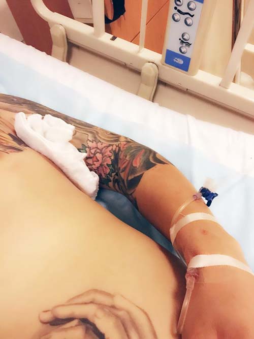 Nóng 42.5 độ, ca sĩ Duy Khánh co giật, phải nhập viện - 2