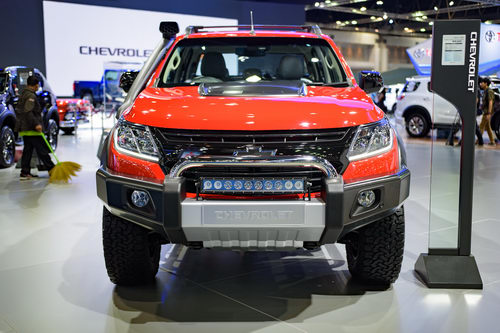 Cách tân Chevrolet Colorado với gói độ chính hãng - 3