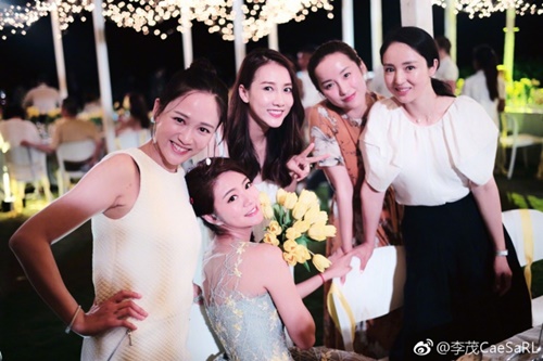 An Dĩ Hiên đẹp tựa như tranh trong đám cưới với tỷ phú USD - 6