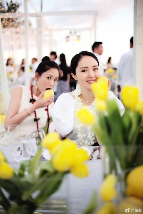 An Dĩ Hiên đẹp tựa như tranh trong đám cưới với tỷ phú USD - 2