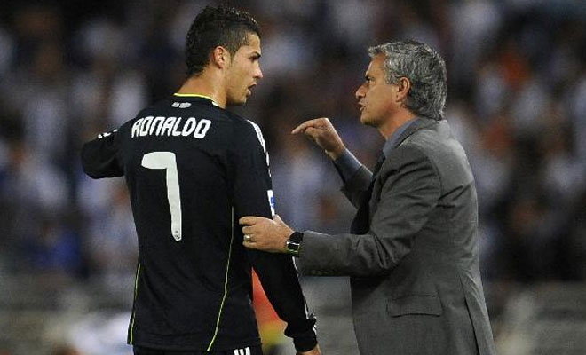 MU - Mourinho muốn mua Ronaldo: Có phải trò đùa? - 1