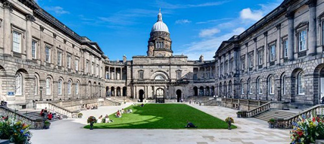 14. Trường Đại học Edinburgh, Anh