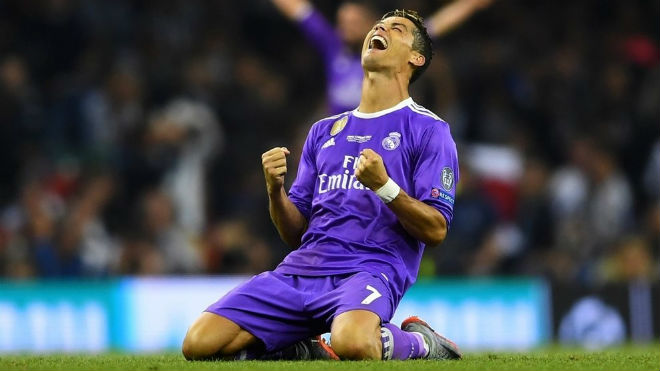Ronaldo vô địch cúp C1: Tiền vào như nước, sắp thành tỷ phú - 1