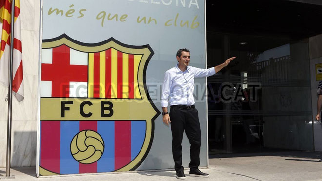 Sư phụ Messi ở Barca: Tân trang 2 cánh, xây lại hàng công - 1