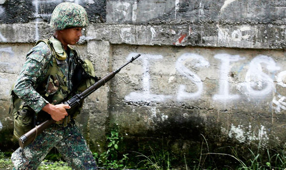 Ông Duterte hạ lệnh nghiền nát khủng bố IS ở Marawi - 2