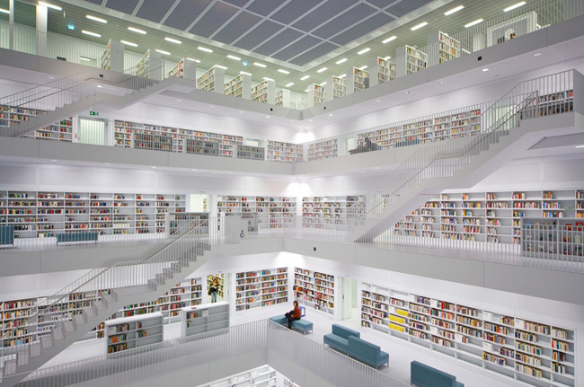 12. Thư viện Stuttgart, Đức