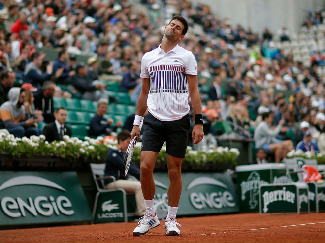 Djokovic thành cựu vương Roland Garros, định bỏ Wimbledon - 1