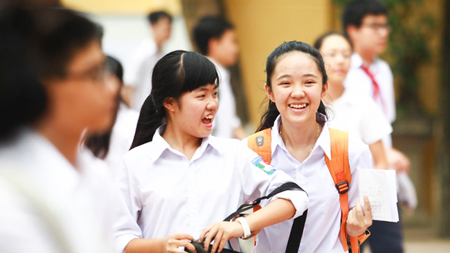 Hôm nay, hơn 76.000 thí sinh Hà Nội làm thủ tục dự thi tuyển sinh vào 10 - 1