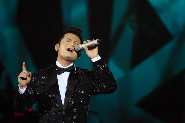 Cát-xê Hoài Linh, Việt Hương thế nào sau thời chỉ mua đủ ổ bánh mỳ? - 13