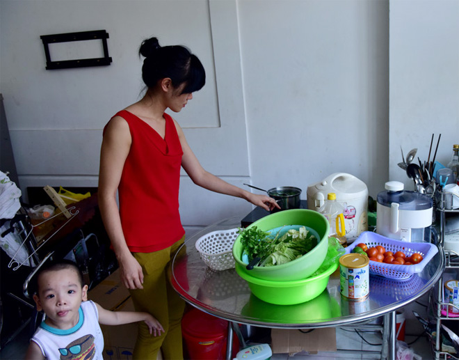 Chân dung người vợ tảo tần bị đồn ôm con bỏ đi của diễn viên Nguyễn Hoàng - 3