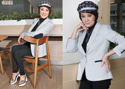 "Người tình Lý Tiểu Long" tuổi 65 tuổi vẫn đi về lẻ bóng - 4