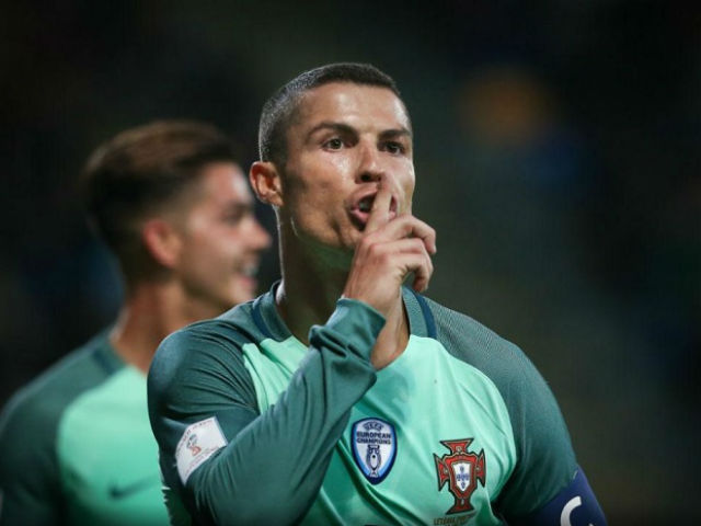 Ronaldo tỏa sáng trước 