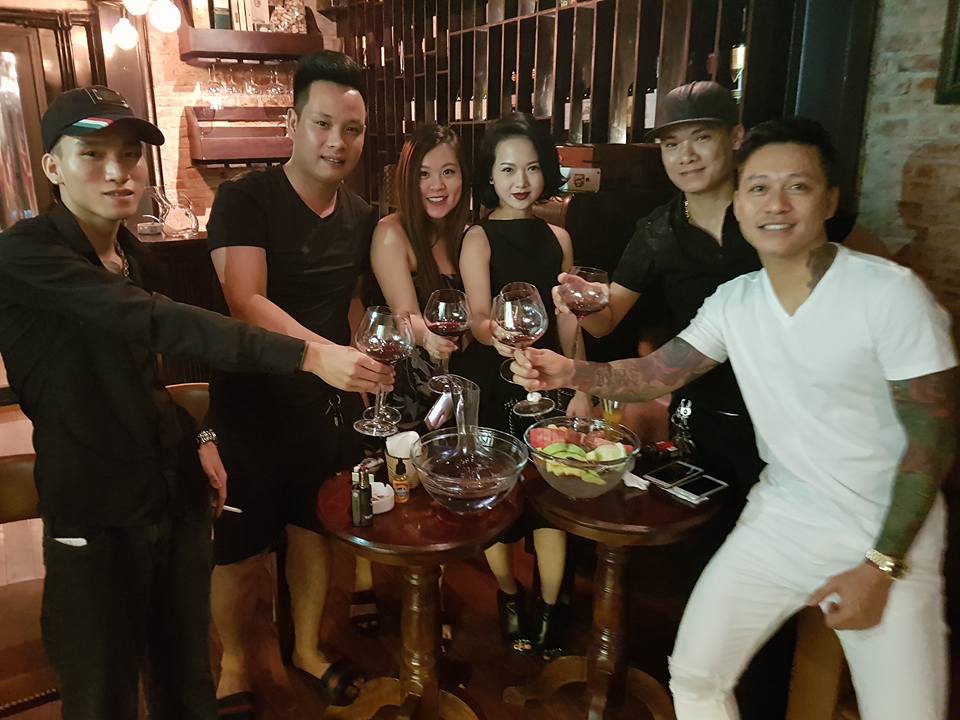 Thành viên Quả Dưa Hấu: Người ở biệt thự triệu đô, kẻ đi thuê nhà trọ - 4