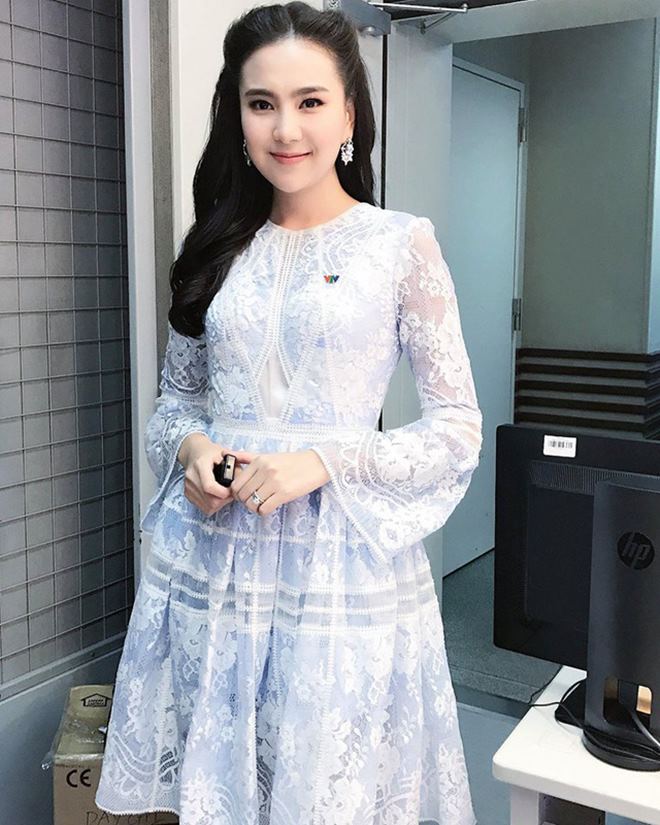 Cô nàng thời tiết Mai Ngọc khoe hình tập gym mướt mắt - 8