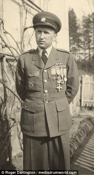 Phi công sát thủ Anh hạ 15 máy bay Đức trong 3 tháng - 3