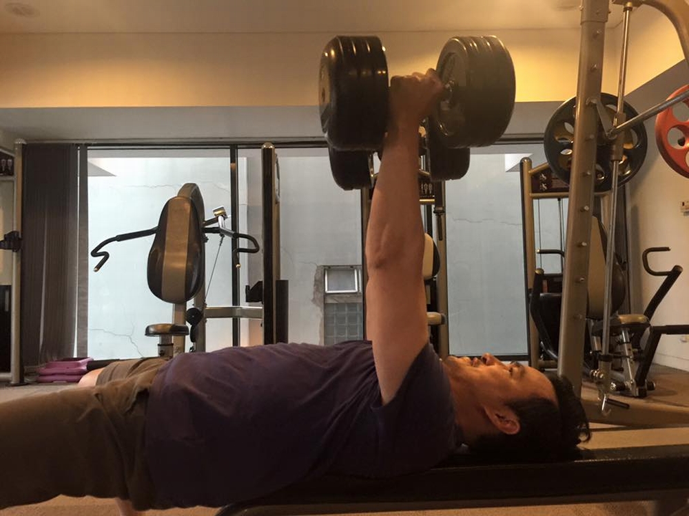 Ngấp nghé U50, ngoài Đan Trường, Hoài Linh cũng là "soái ca" cơ bắp - 8