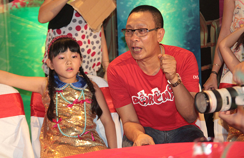 Loạt ảnh "hiếm có khó tìm" về MC Lại Văn Sâm trước khi nghỉ hưu - 2