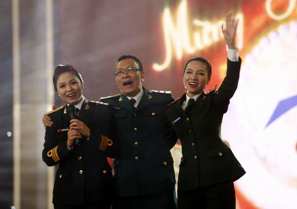 Loạt ảnh "hiếm có khó tìm" về MC Lại Văn Sâm trước khi nghỉ hưu - 8