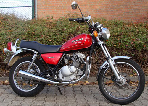 'Huyền thoại' Suzuki GN125 trở lại Việt Nam với phiên bản 2017 - 3