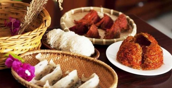 Top 10 đặc sản làm quà của Việt Nam, ăn một lần là nhớ suốt đời - 7